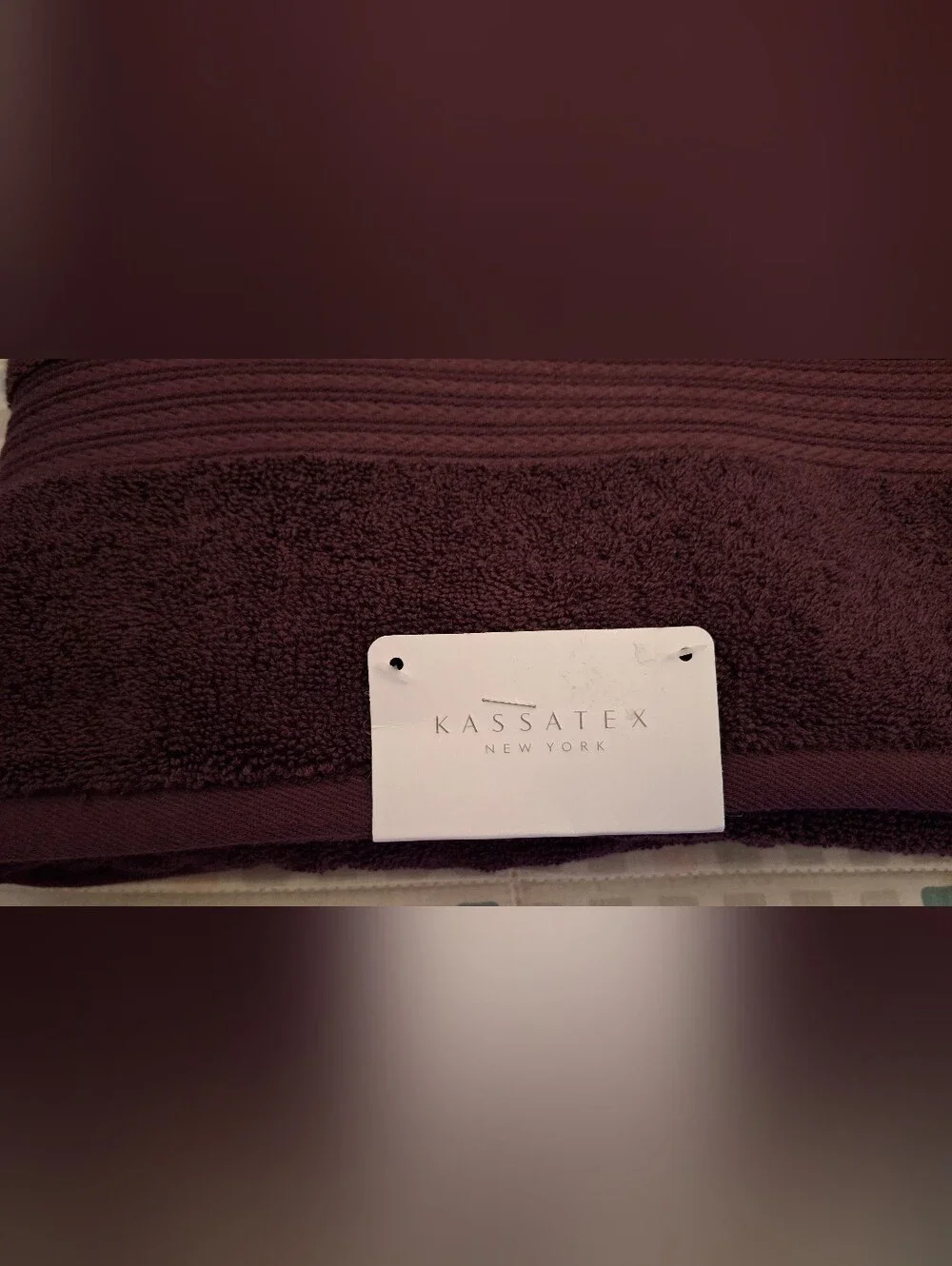Kassatex Large Bath Towel Plum KDN-109-PLU
